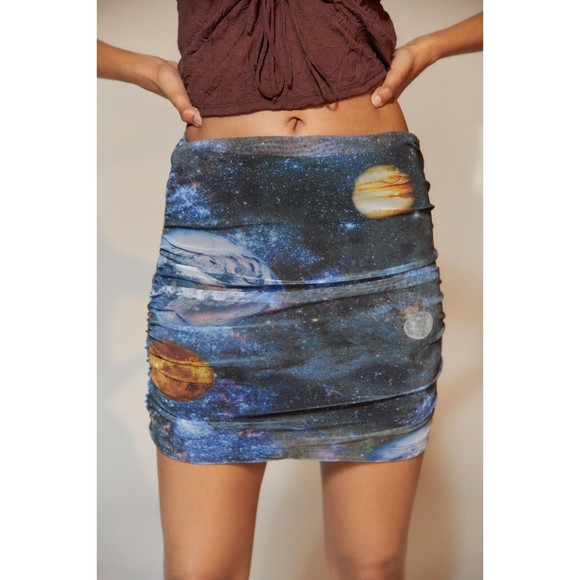 Urban Outfitters UO Liza Ruched Mini Skirt XS Black Blue Galaxy Celestial Planet - Picture 2 of 13
